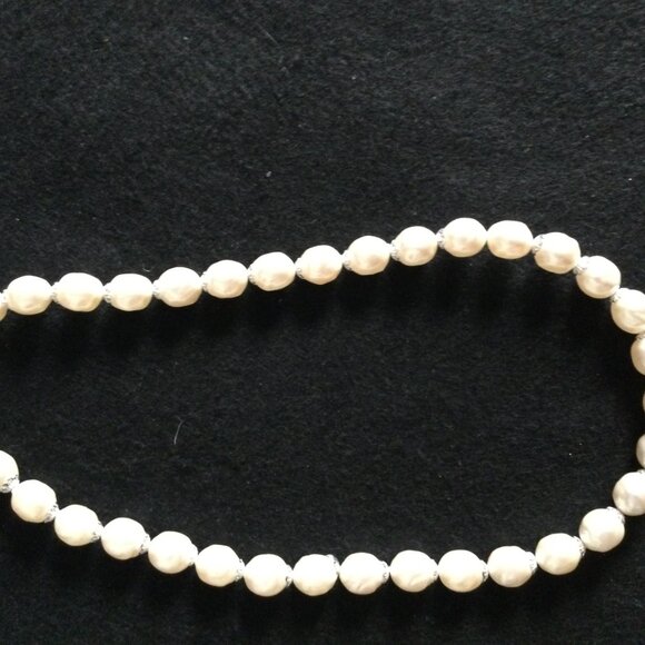 26" women's necklace big beads white handmade reused beads - Picture 4 of 4